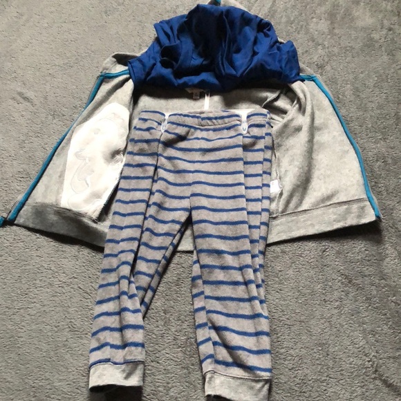 3 Piece 18-24 month set 💙 - Picture 3 of 3